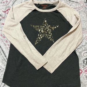 Long sleeve cat and Jack Tee in good condition and a size L or 10–12.